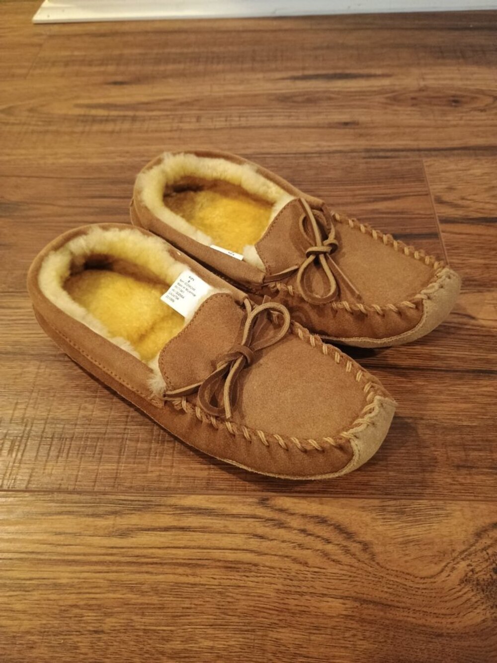 LL Bean Big Kid Brown Suede Wicked Good Shearling Line Moccasin Slippers Size 6